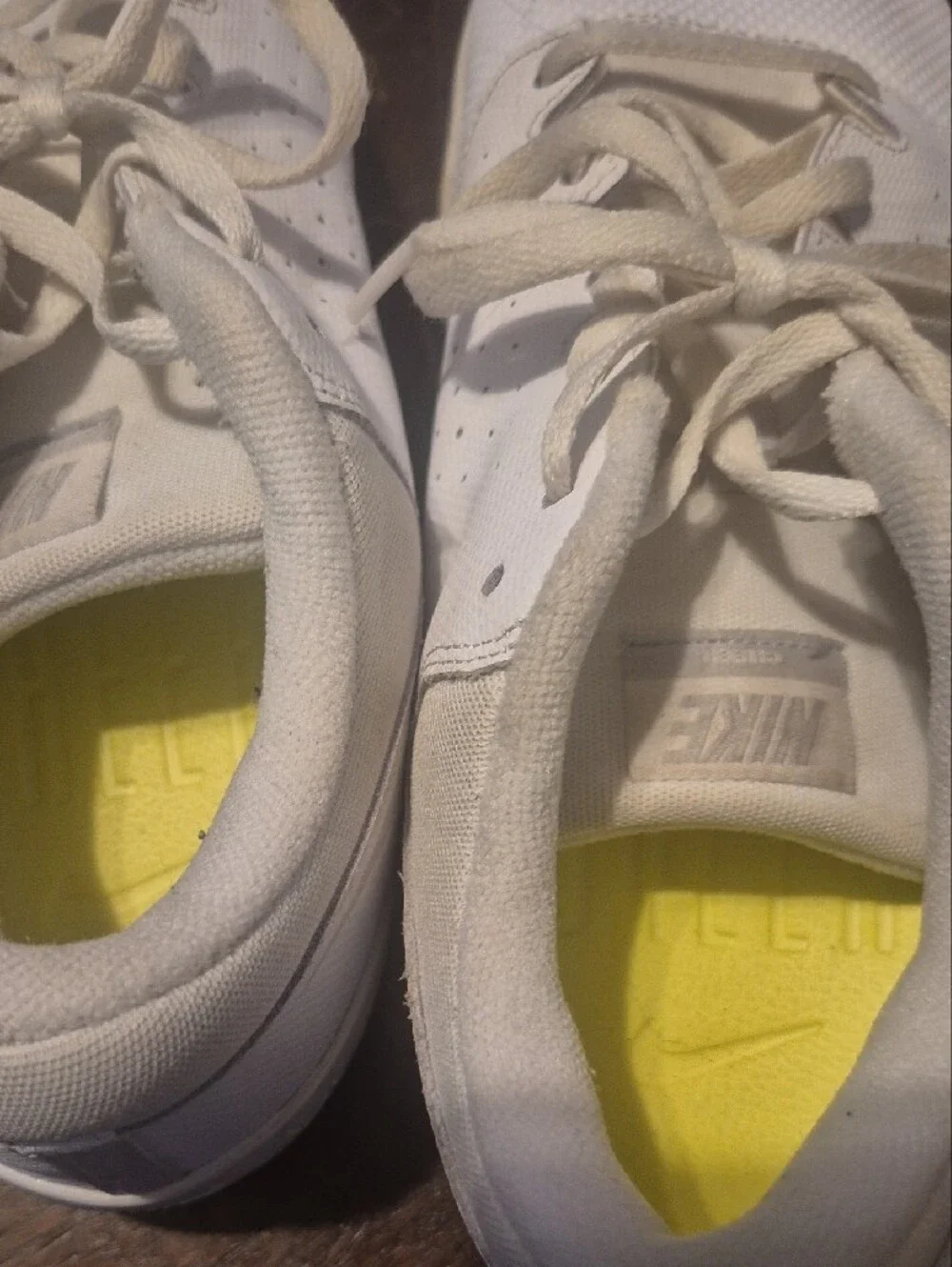 Nike Sideline IV  Womens Size 10